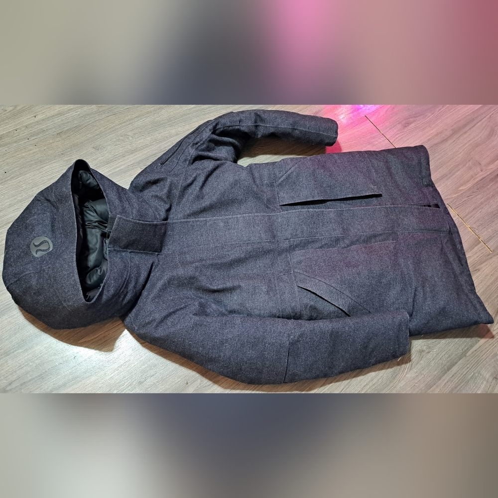 Lululemon Athletica Winter Warrior Parka Wool Jacket Dark Grey